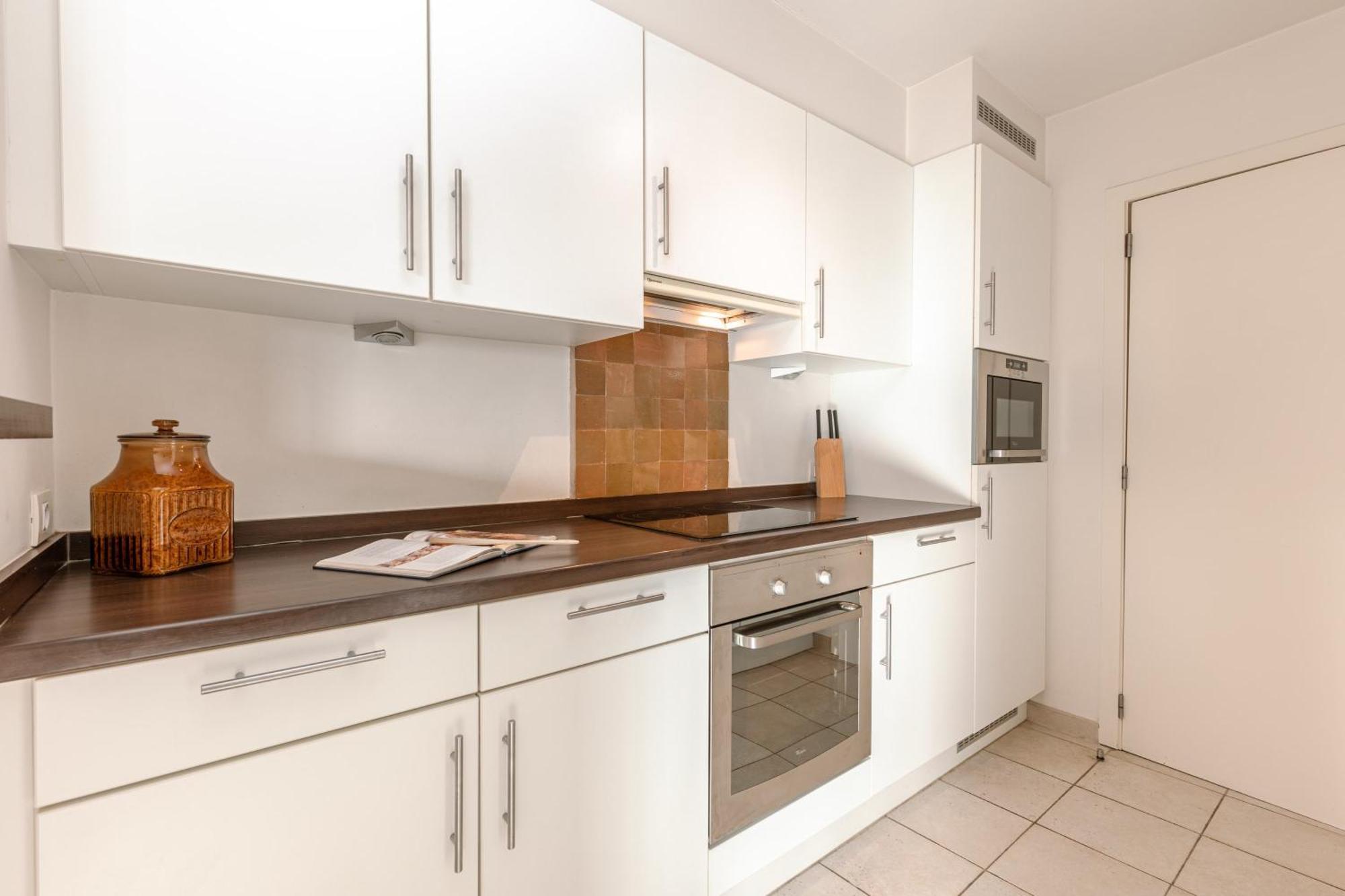 Charming Spacious Duplex Apt With Private Parking In Knokke Appartement Buitenkant foto